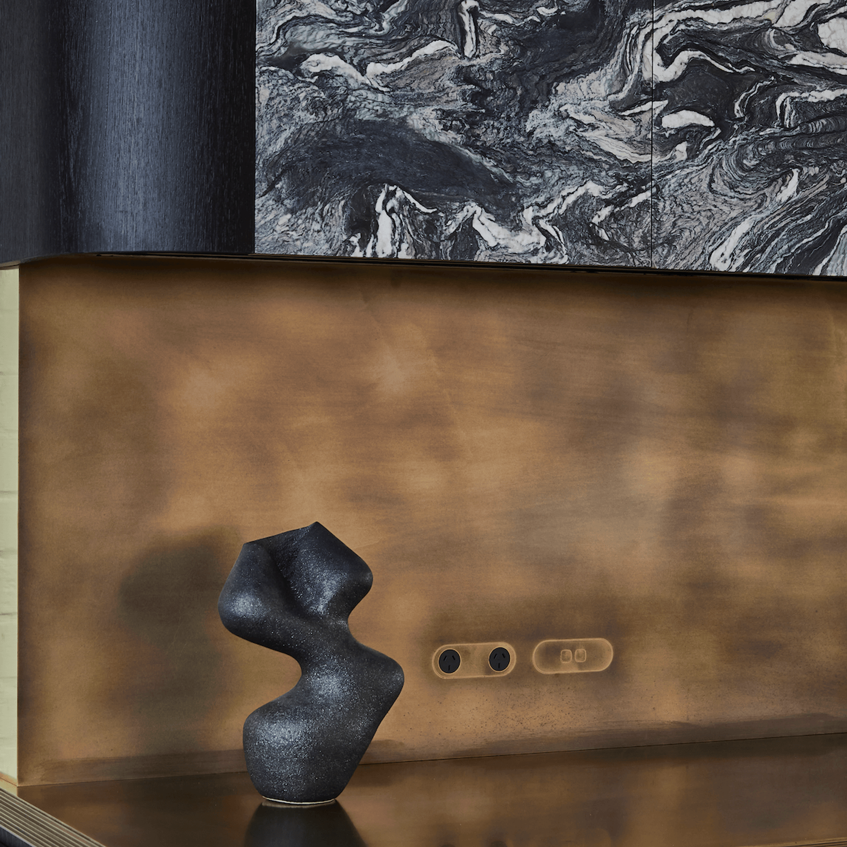13 Carbon 1 Gang Switch Grid Faceplate gallery detail image