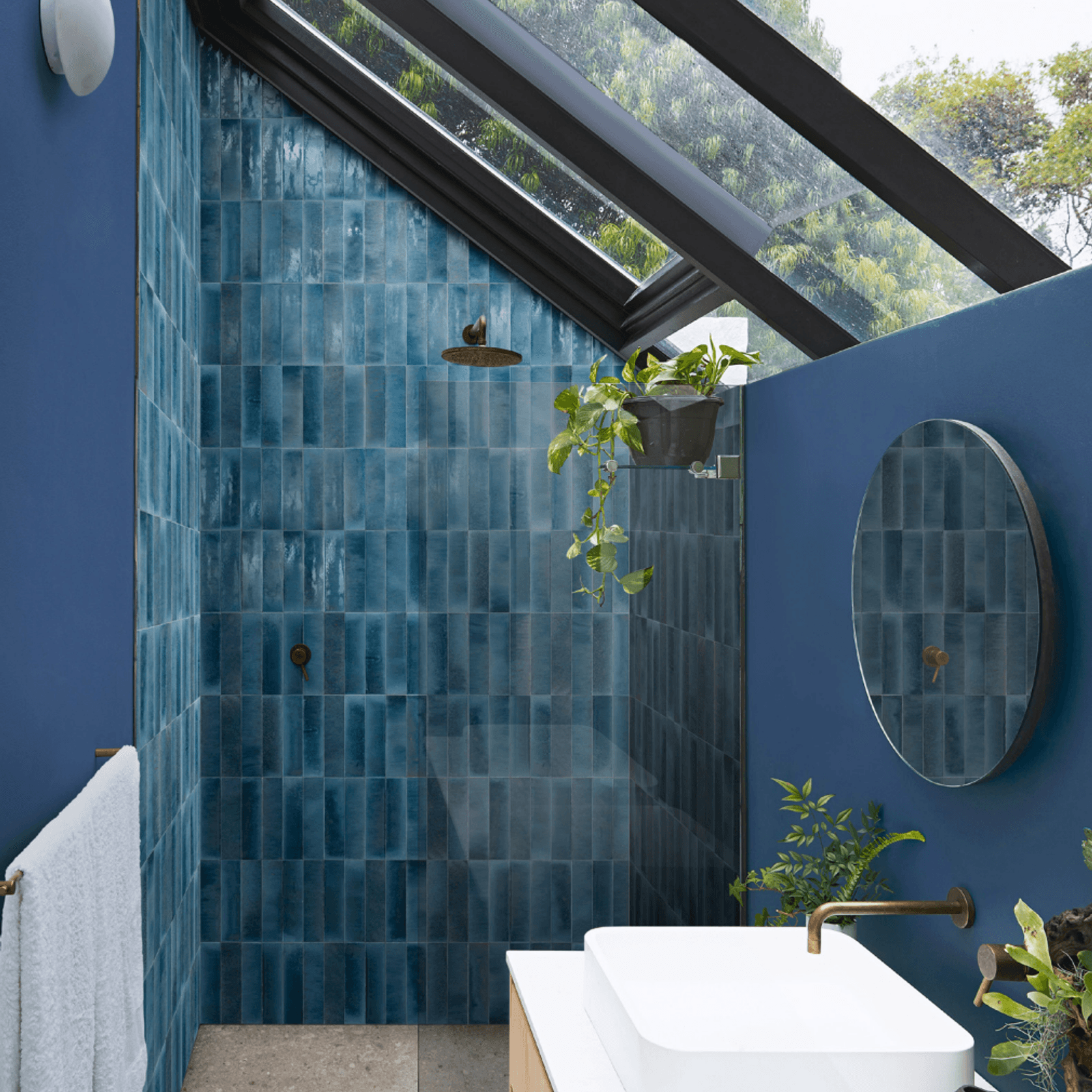 Arendal 2.0 Indigo Gloss gallery detail image