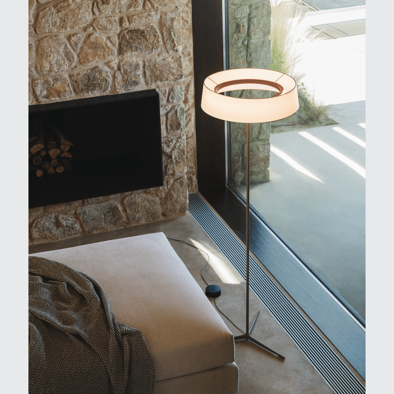 Dama Floor gallery detail image