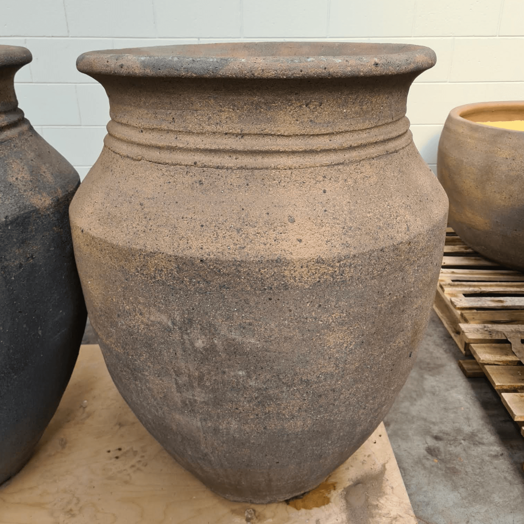 Old Stone - Skorpio Jar gallery detail image