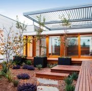 200 Suburban Opening Roof gallery detail image