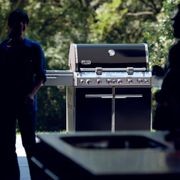 Weber Summit E-670 Grill ULPG Black gallery detail image