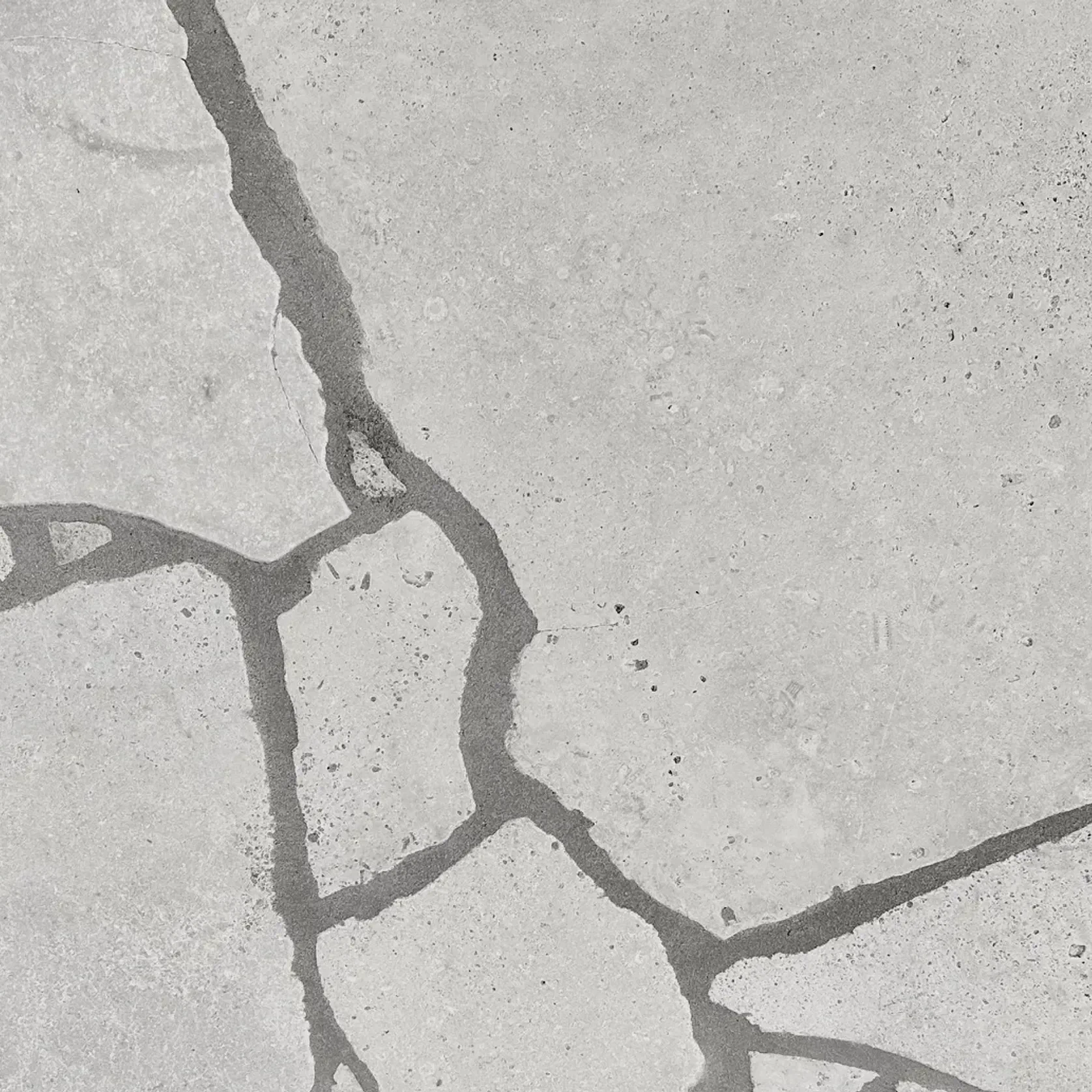 Tallin Grey Limestone Crazy Paving gallery detail image