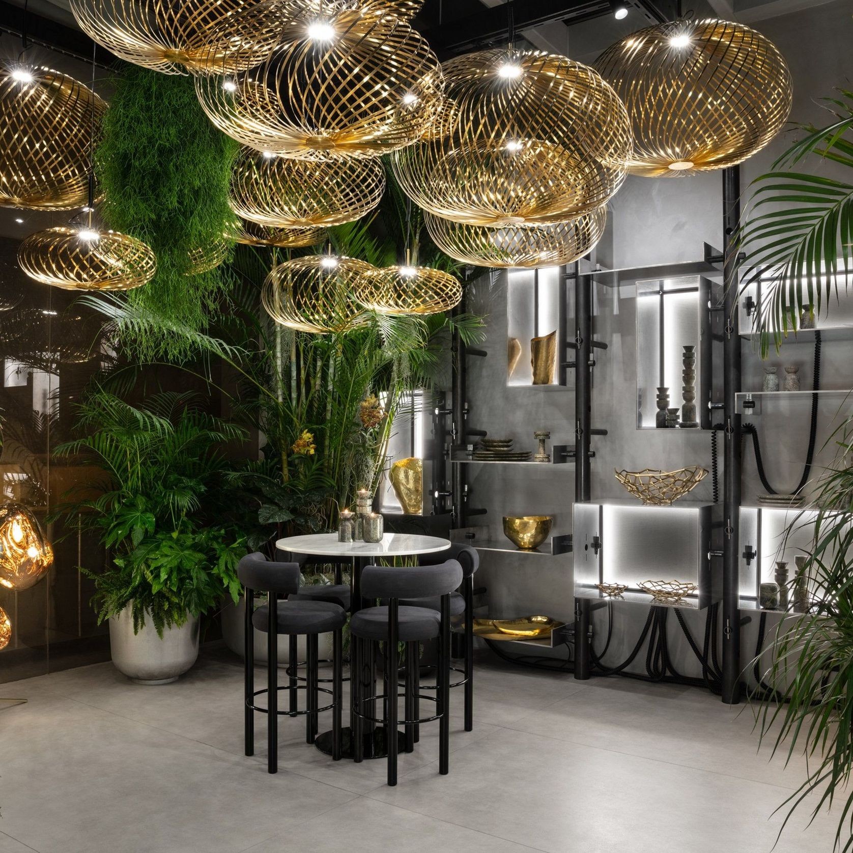 Spring Pendant gallery detail image