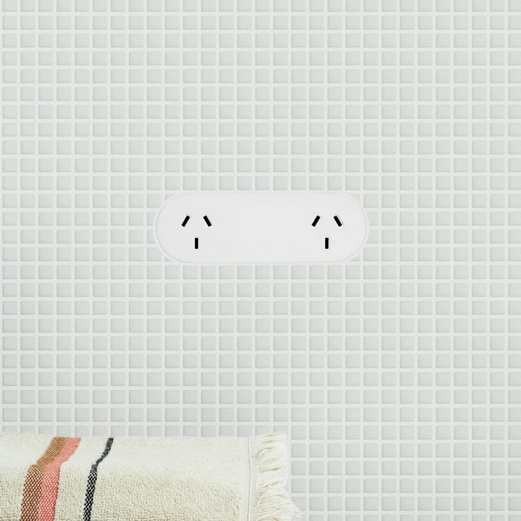 13 Flush Double Outlet gallery detail image