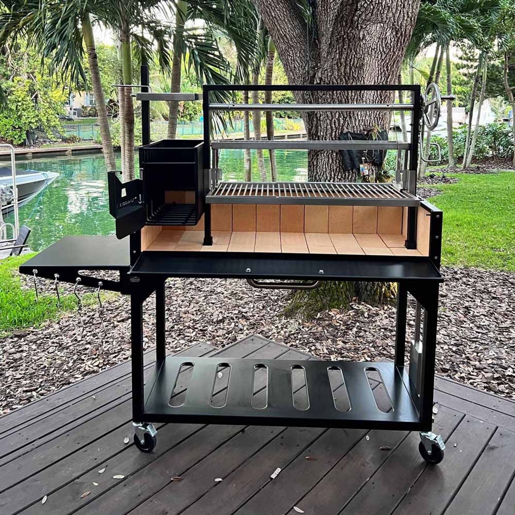 BBQ03SI Argentine Santa Maria Charcoal & Woodfired Parrilla Grill gallery detail image