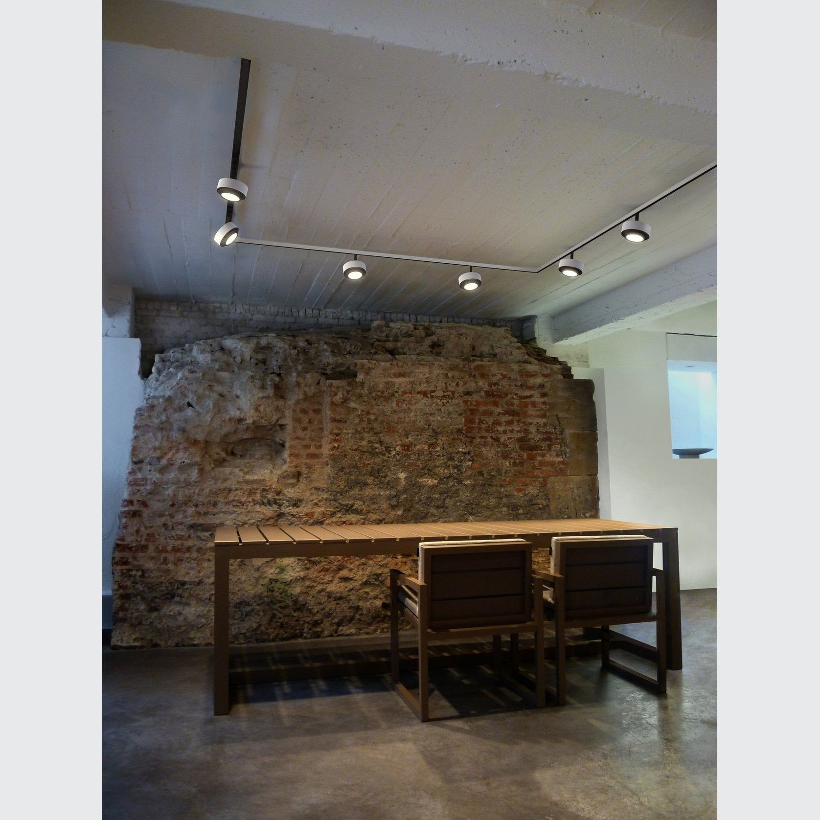 The Tracking Magnet gallery detail image