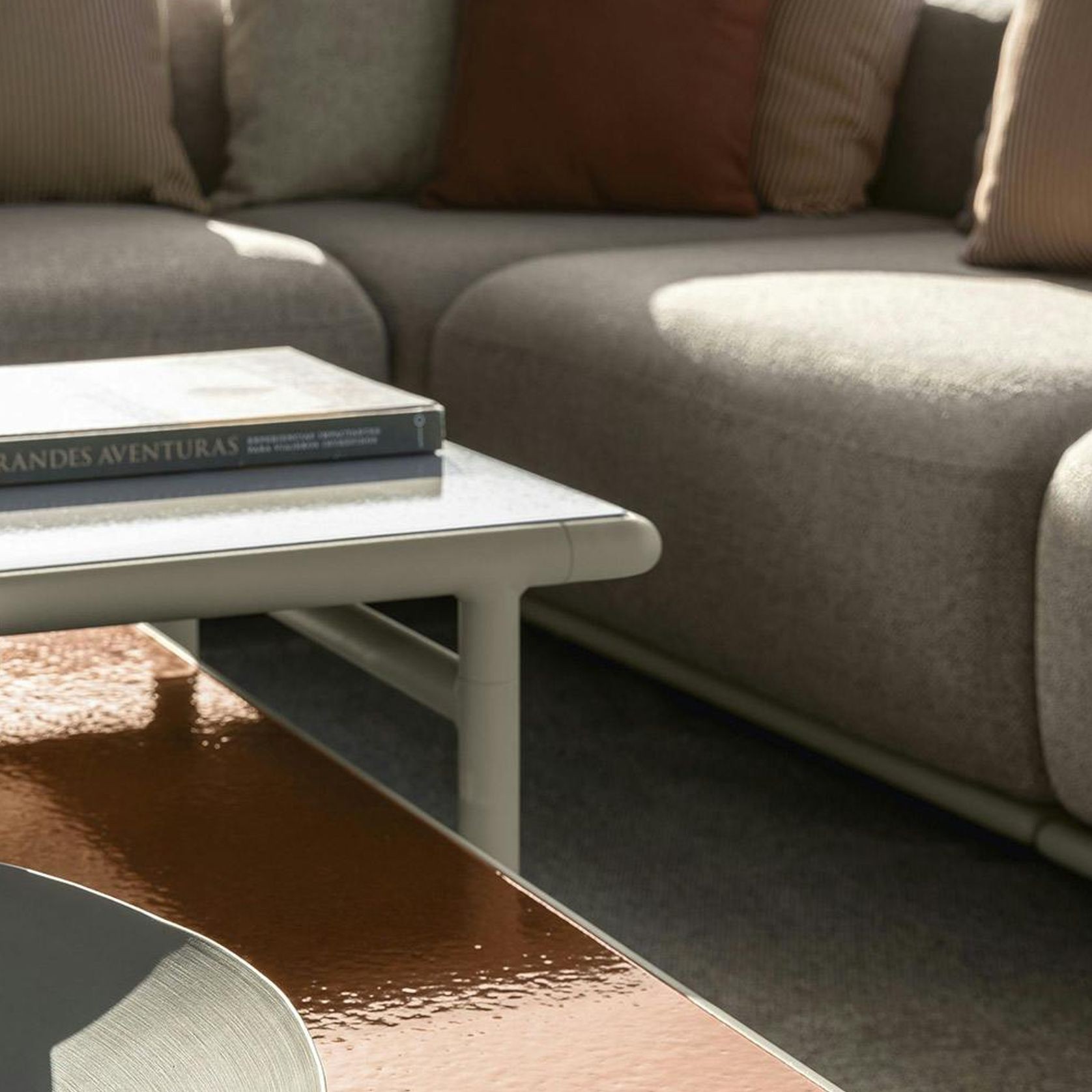 Tresse Outdoor Sofa gallery detail image