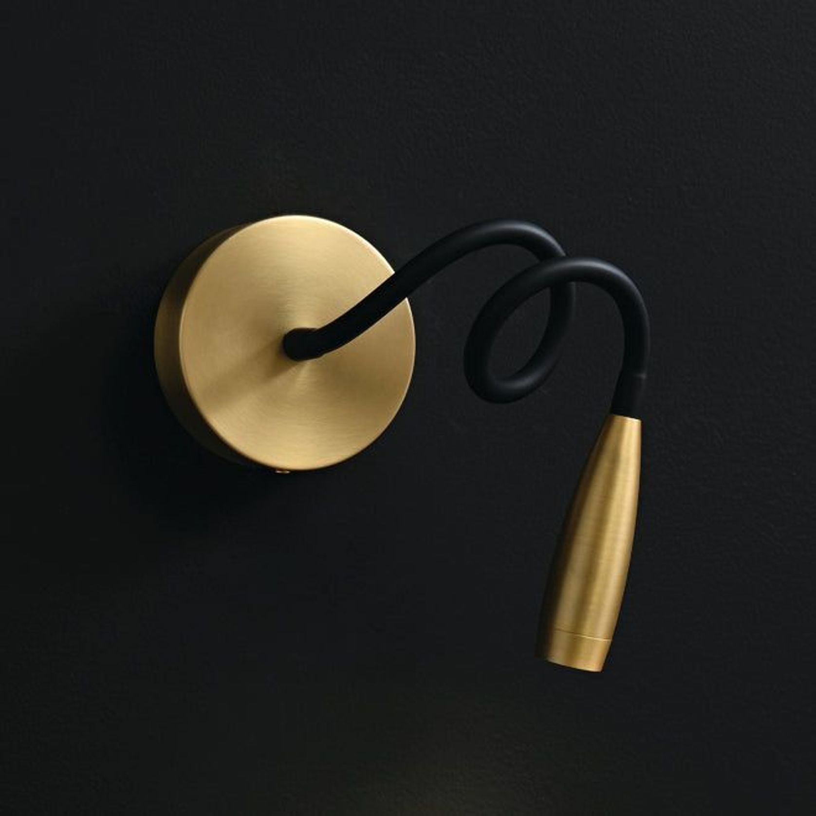 Twist gallery detail image