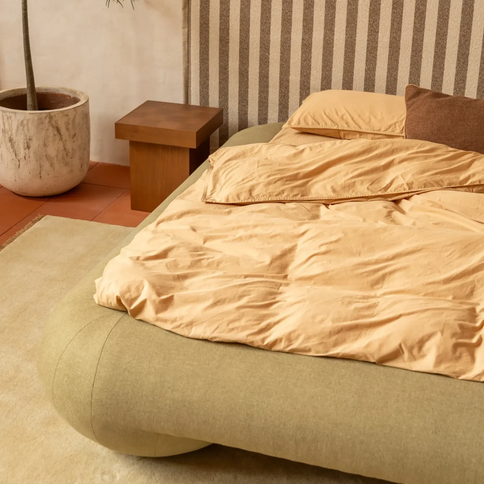 Lune King Bed - Fossil Eucalyptus gallery detail image