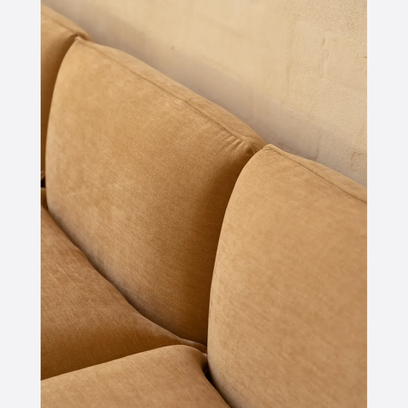 Muro Large Corner Sofa - Silas Honey gallery detail image