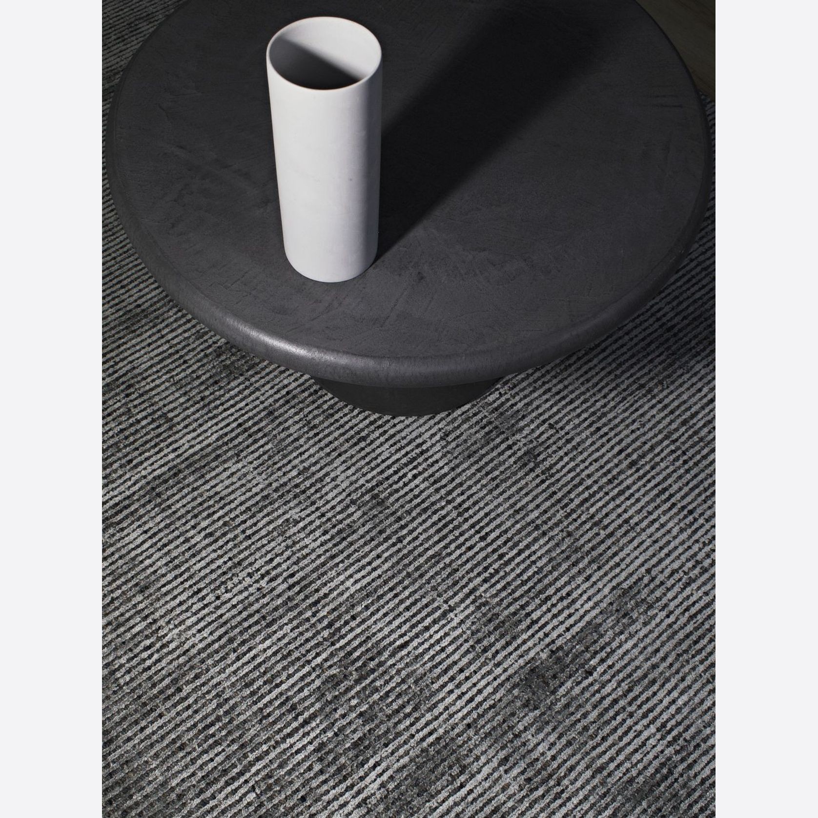 Usoo Coffee Table Medium | Charcoal gallery detail image