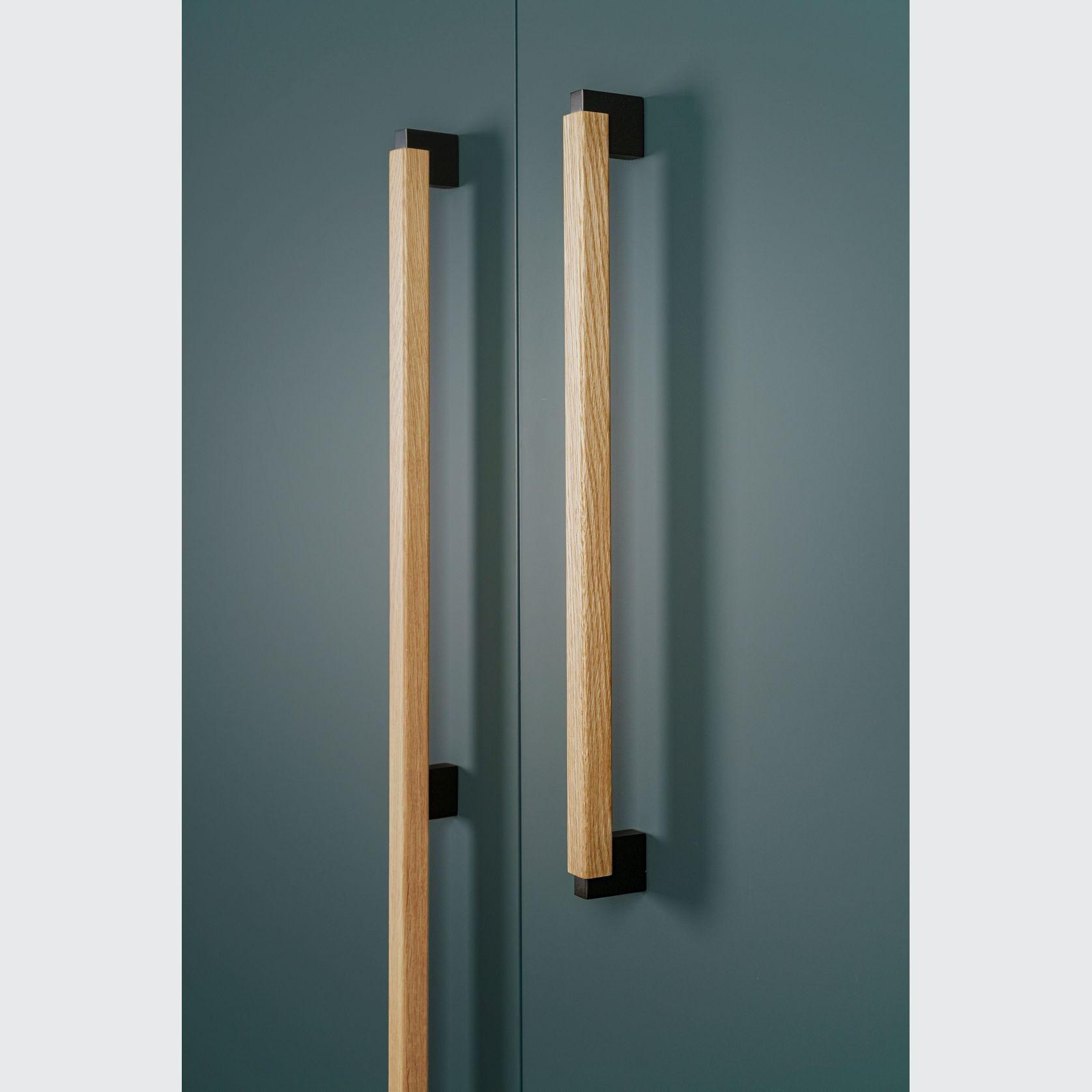 DUO BIG Cabinet Handle gallery detail image