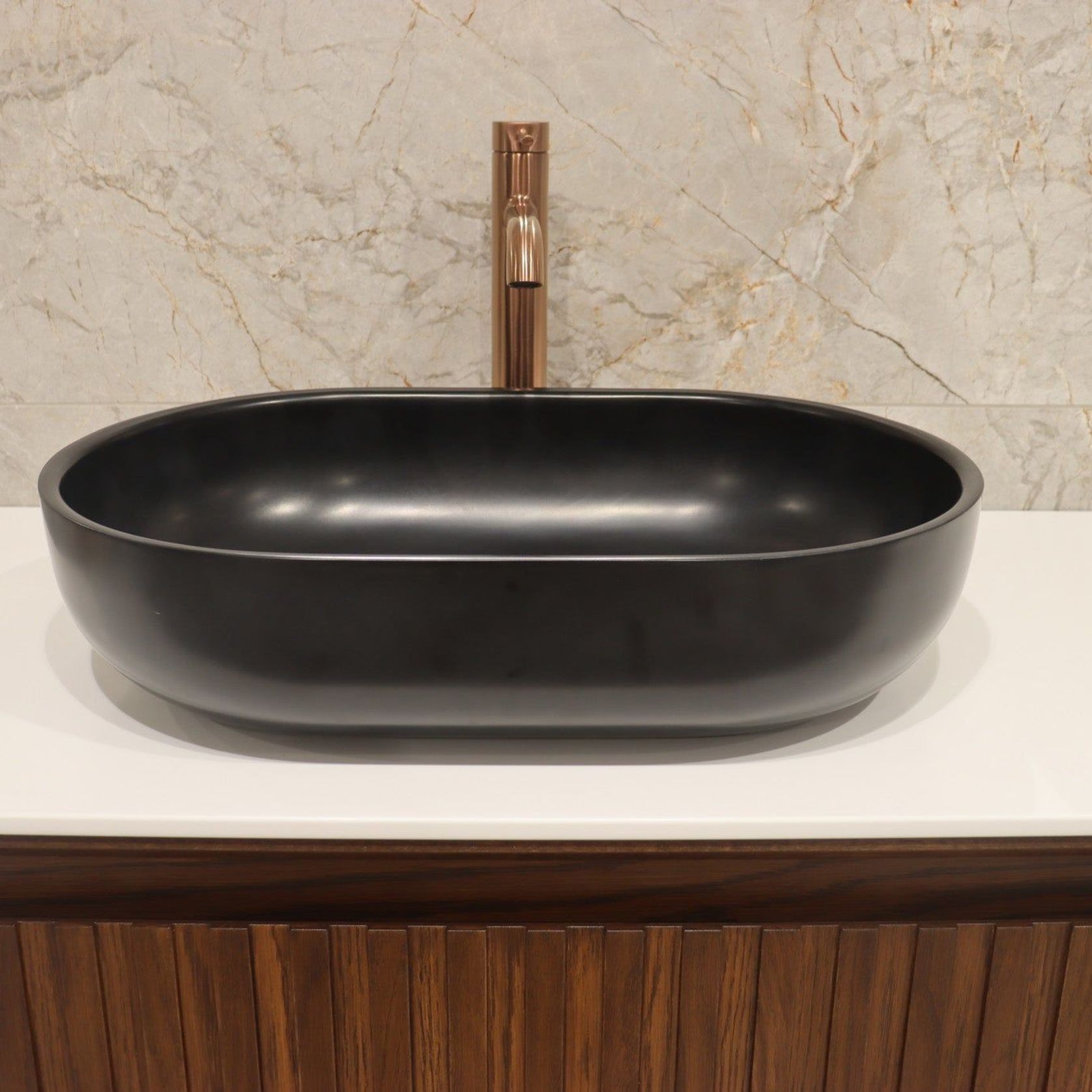 Code Oval 530 Villastone Basin Range gallery detail image