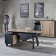 ARTO Executive Office Desk with Reversible Return 1.8M - 2.0M - Warm Oak & Black gallery detail image