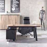 ARTO Executive Office Desk with Reversible Return 1.8M - 2.0M - Warm Oak & Black gallery detail image