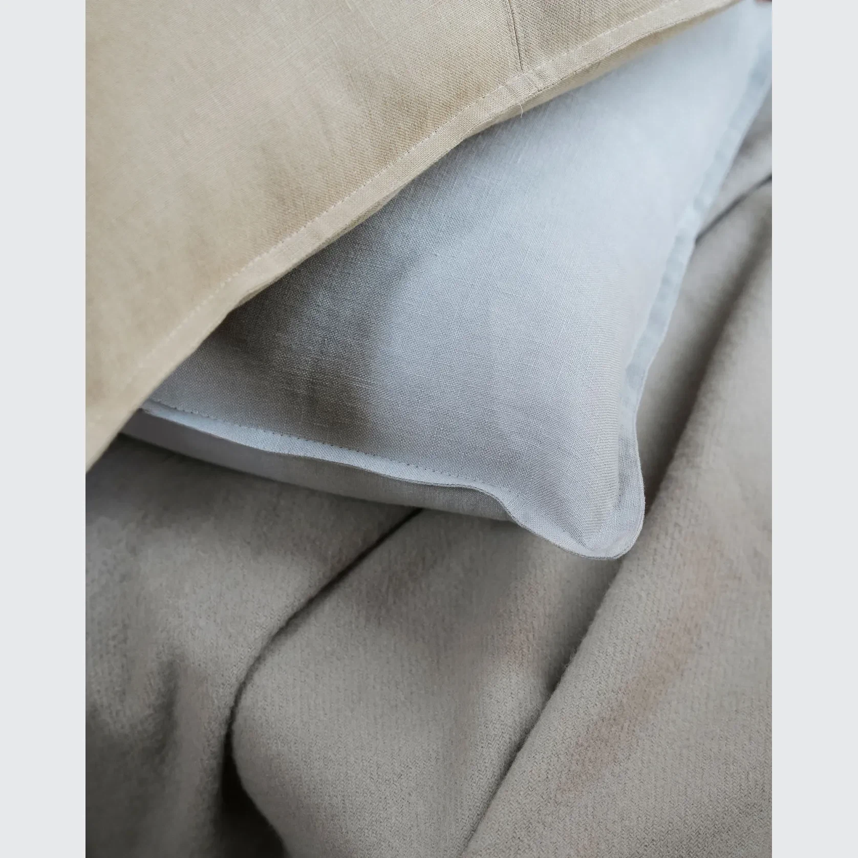 Weave Home Nevis Throw Blanket - Limestone | NZ Lambswool gallery detail image