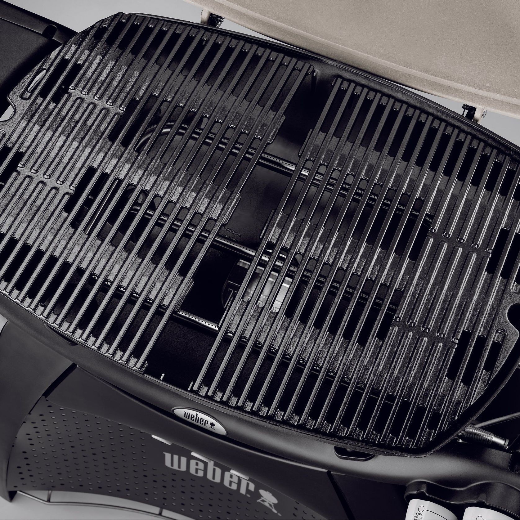 Weber Family Q (Q3200) BBQ Titanium ULPG gallery detail image