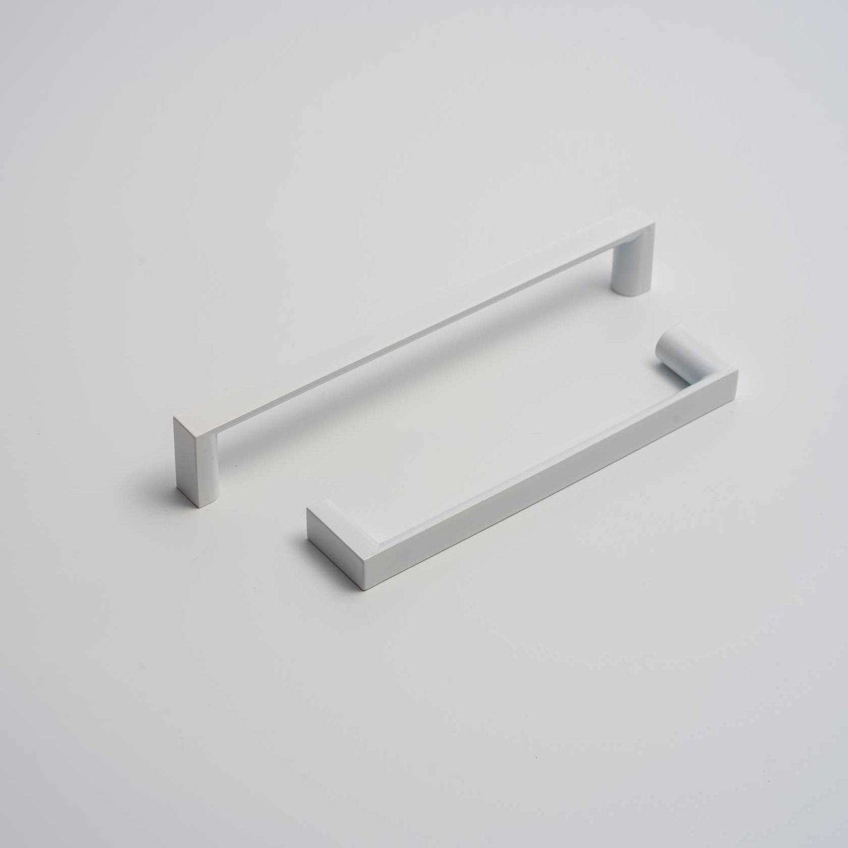 Anna Bay Minimalist Kitchen Handles gallery detail image