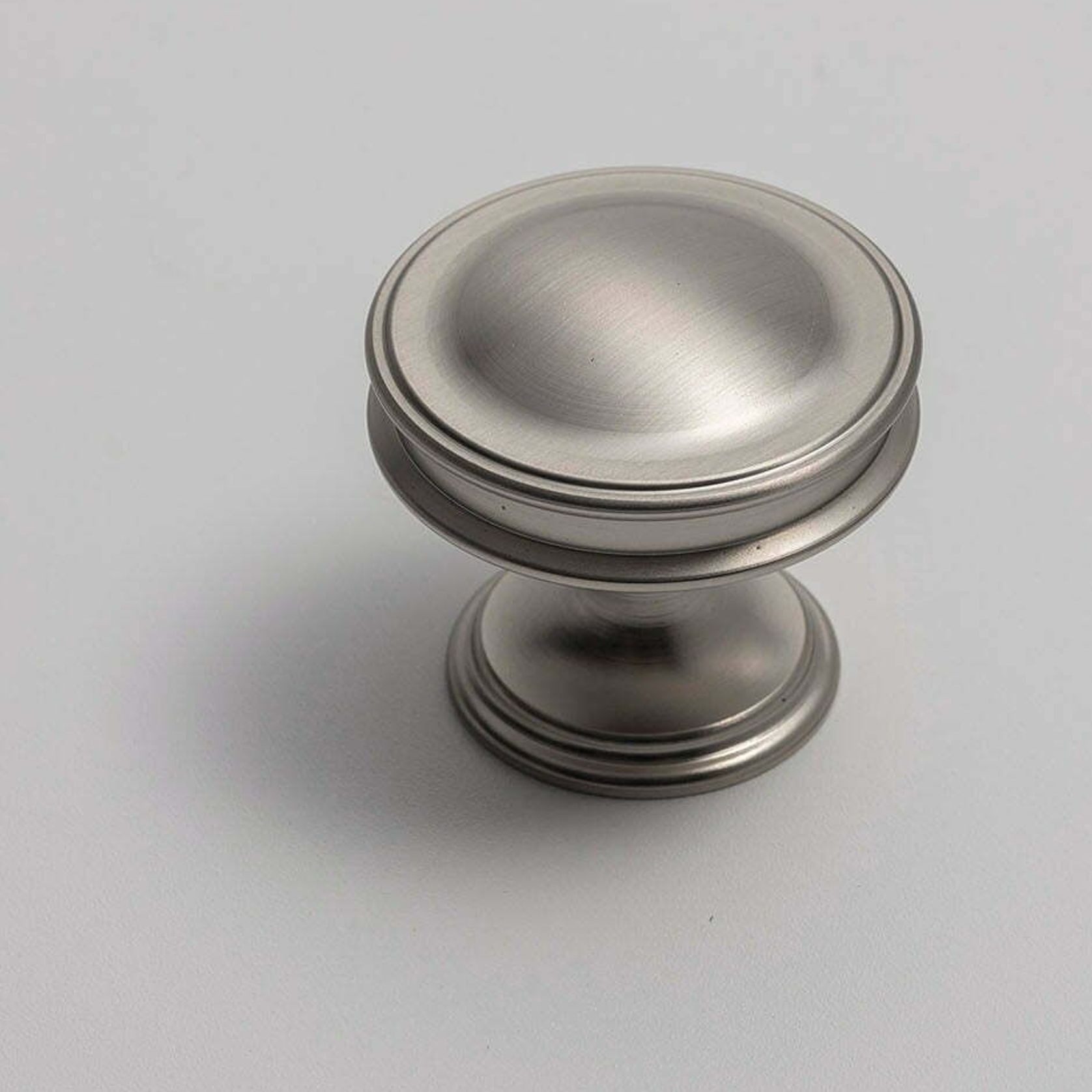 Port Lincoln Contemporary Drawer Knobs gallery detail image