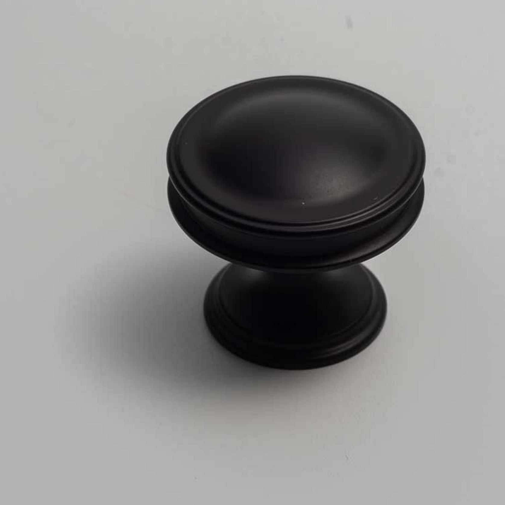 Port Lincoln Contemporary Drawer Knobs gallery detail image