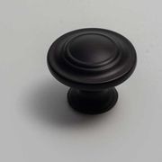 Tweed Heads Hamptons Style Kitchen Knobs gallery detail image