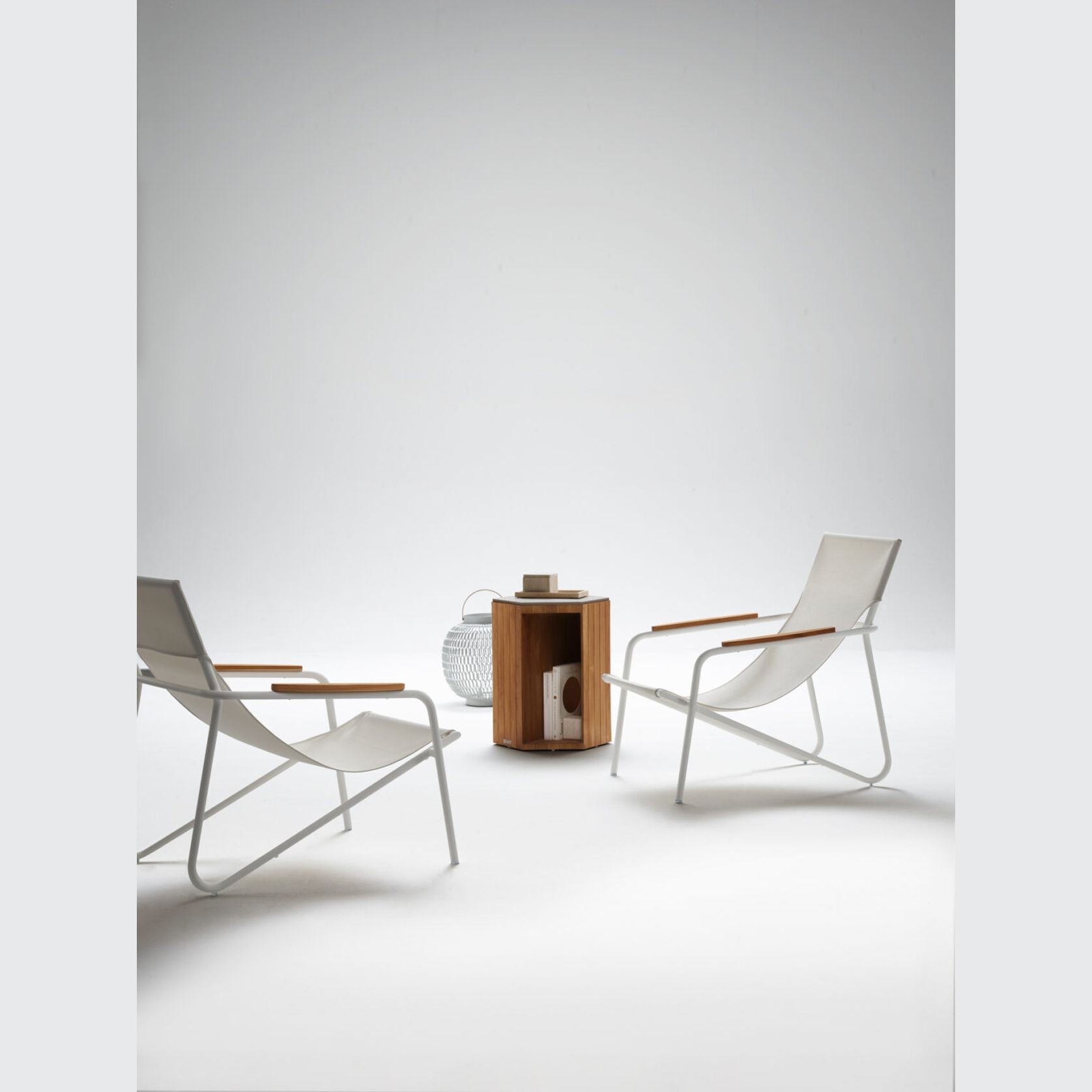 Loto Outdoor Lounge Chair by Atmosphera gallery detail image