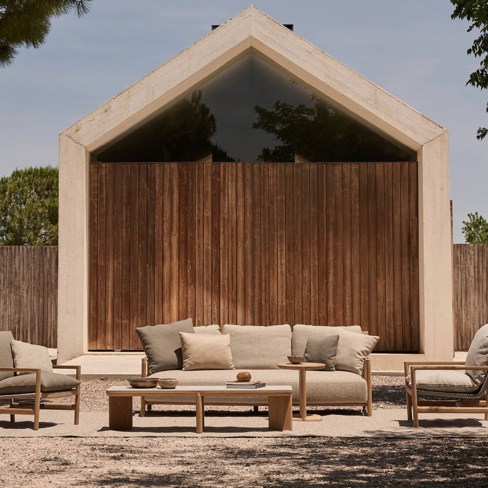 Amanu Sofa gallery detail image