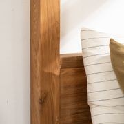 Aren Canopy Bed gallery detail image