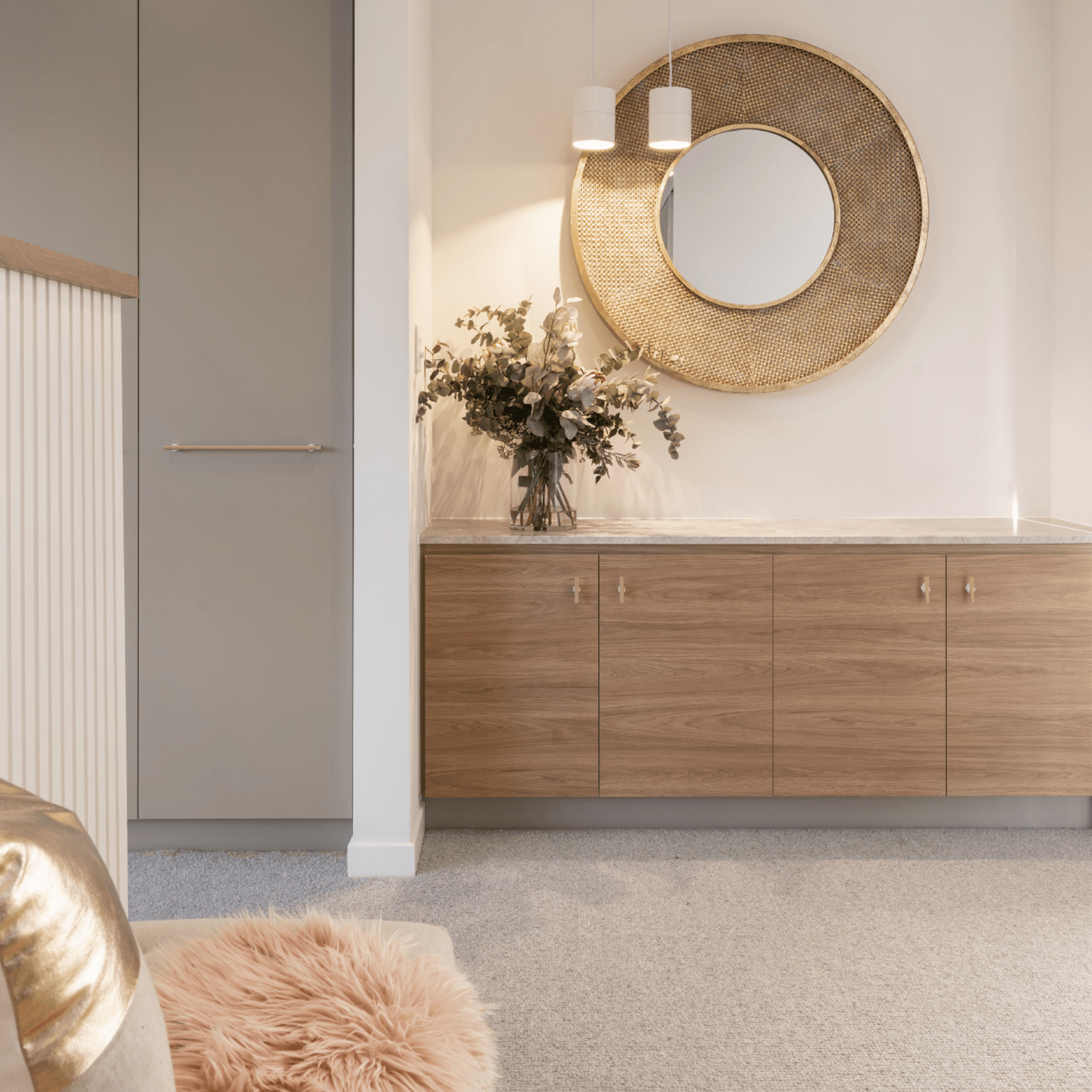 Arezzo Knurled Bar Handle - Single Fixing Post gallery detail image