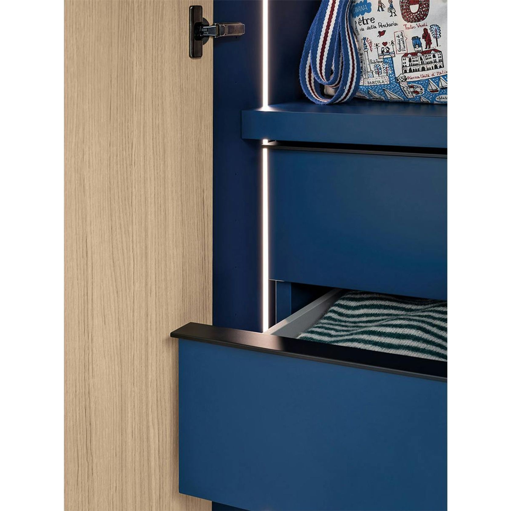 Aria Wardrobe gallery detail image