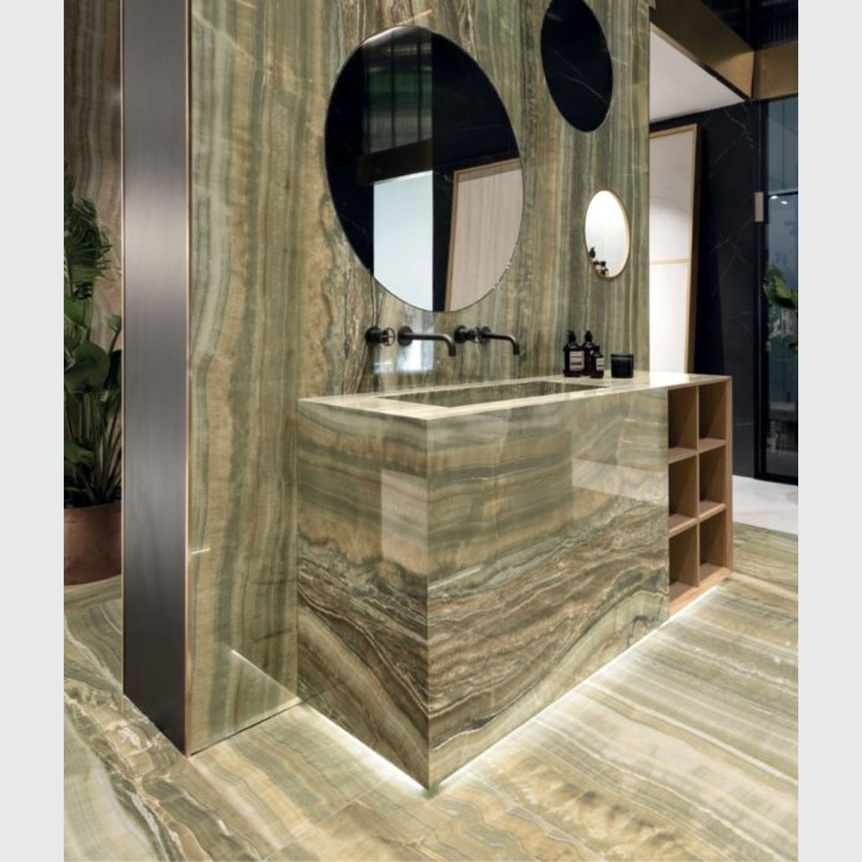 Green Onyx | Coloured Stone gallery detail image