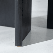 Avus Round Table in Black gallery detail image