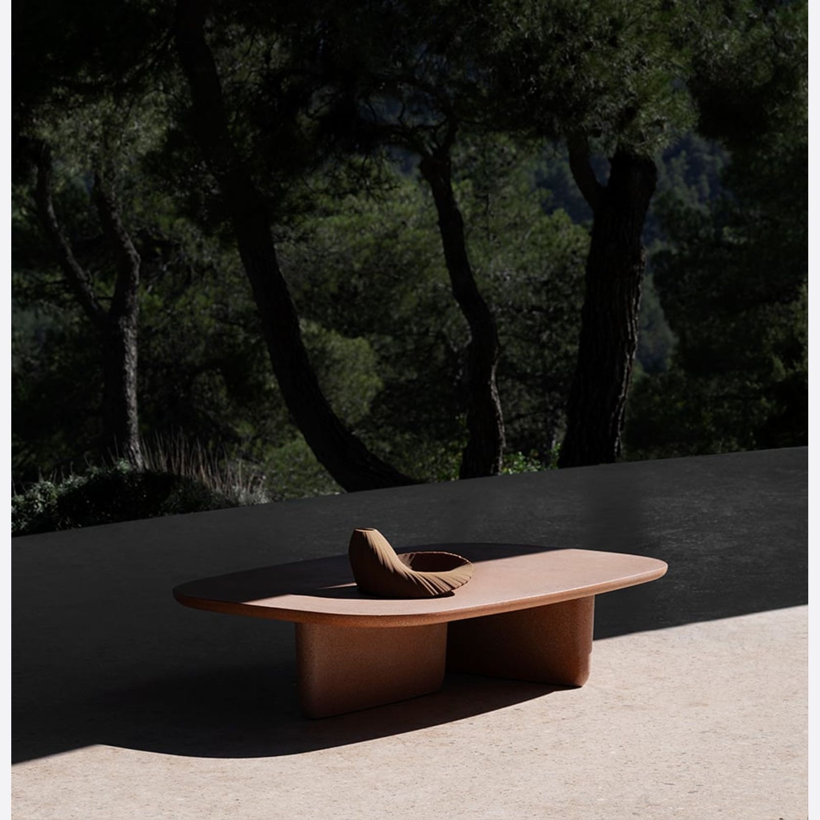 B&B Italia Outdoor Tobi-Ishi Coffee Table gallery detail image
