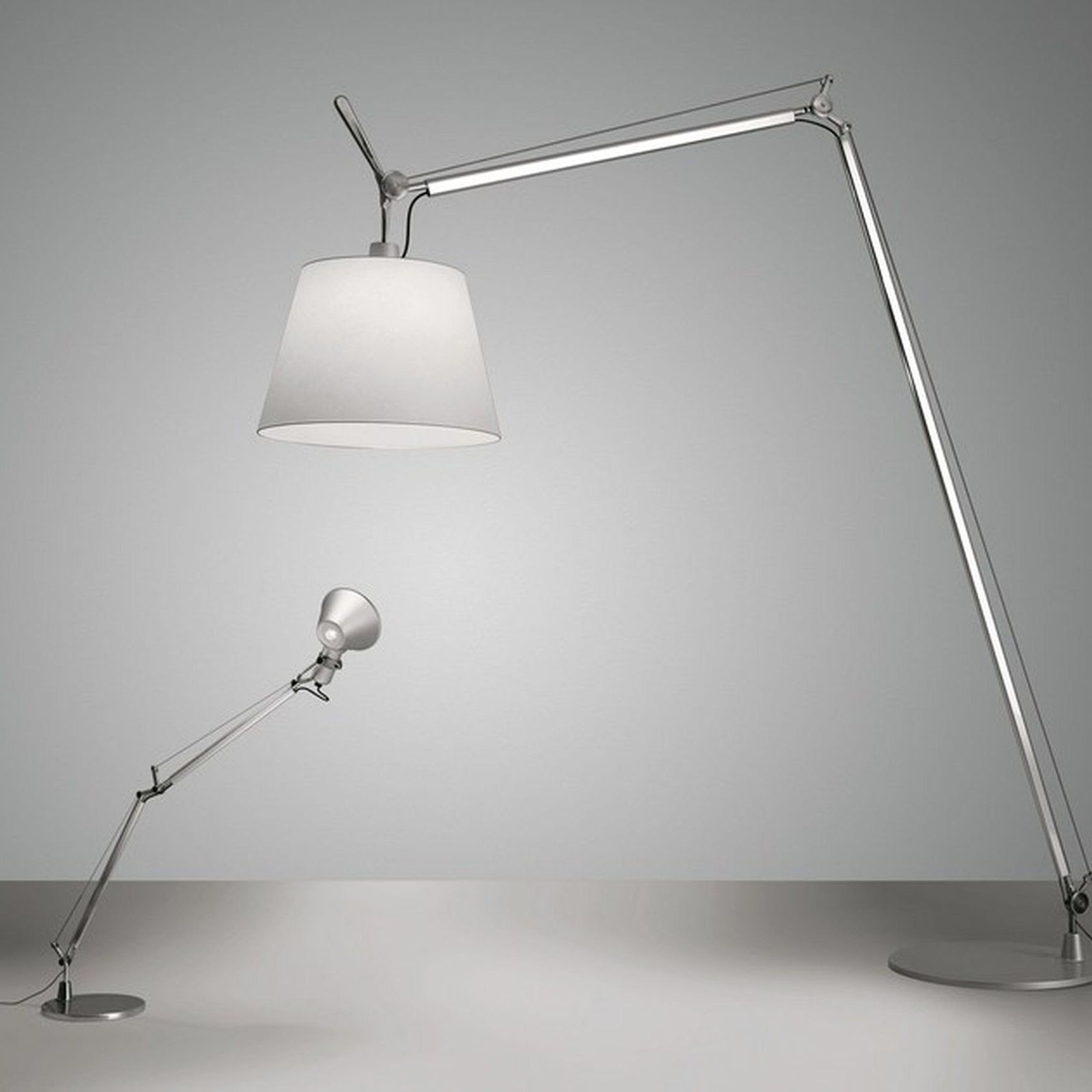 Tolomeo Maxi gallery detail image