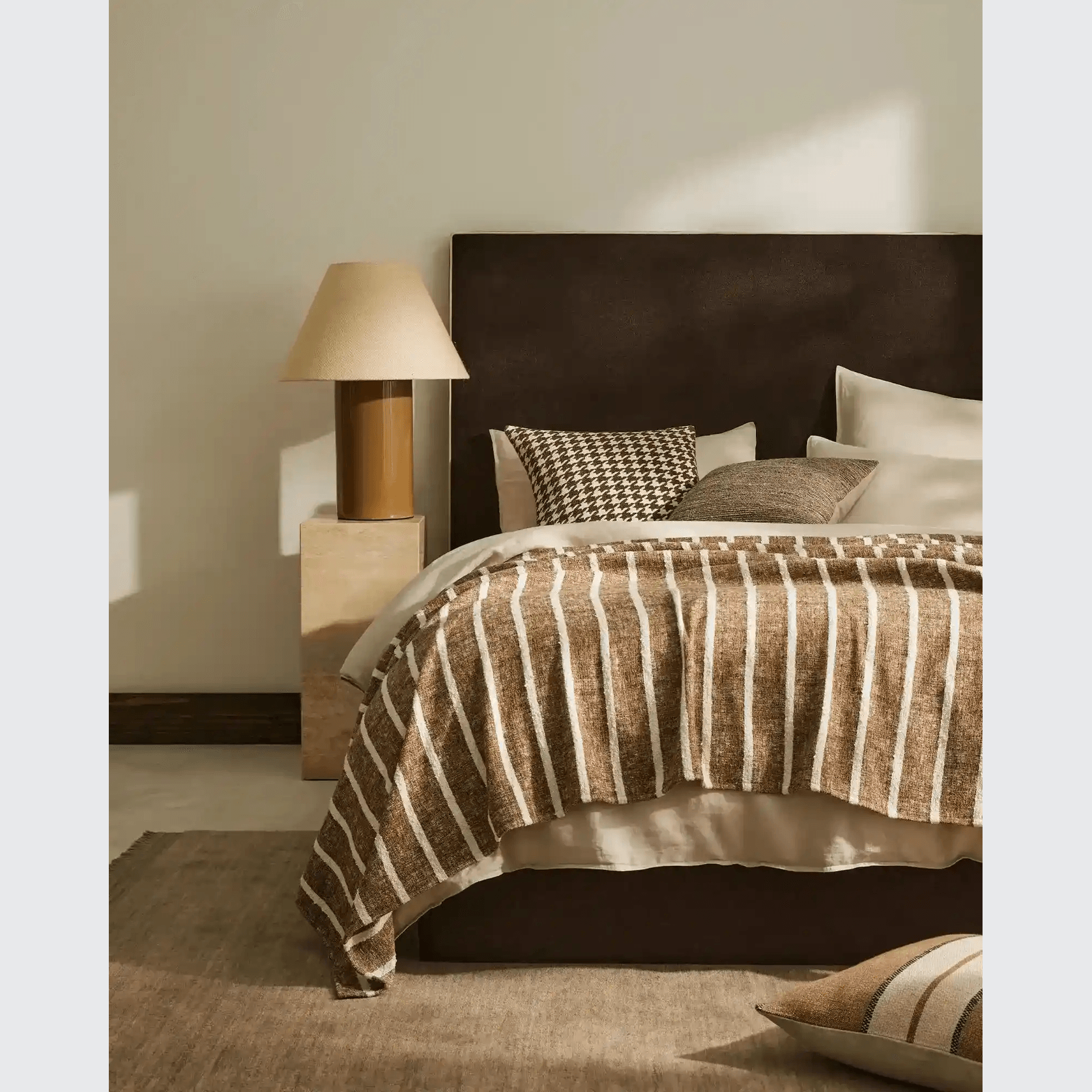 Weave Home Vista Cushion - Natural | Chunky Linen/Wool Blend gallery detail image