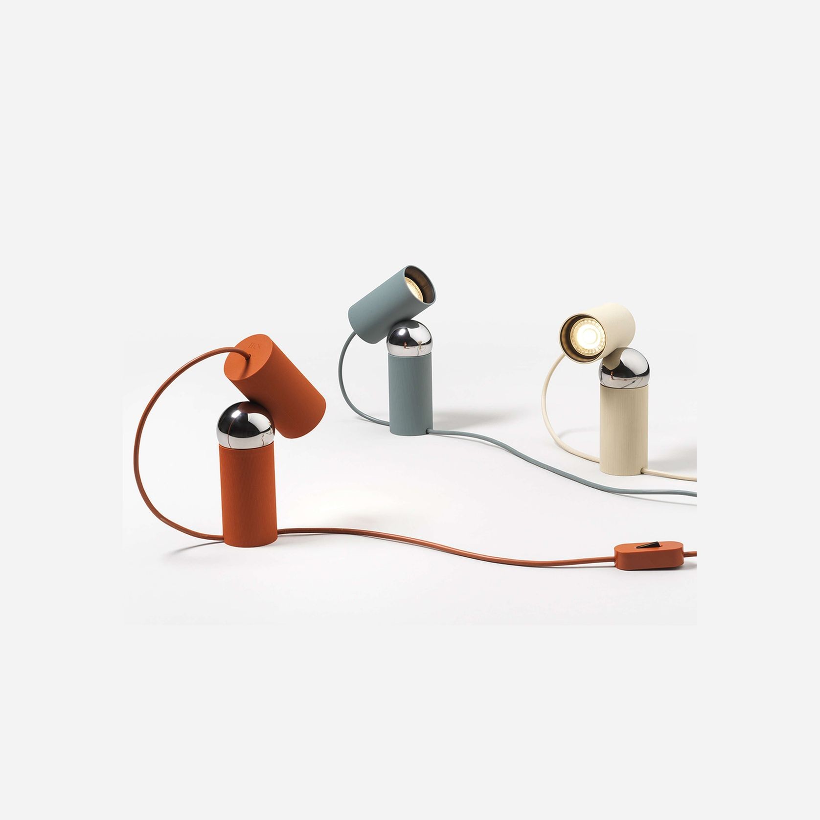 Bilboquet gallery detail image