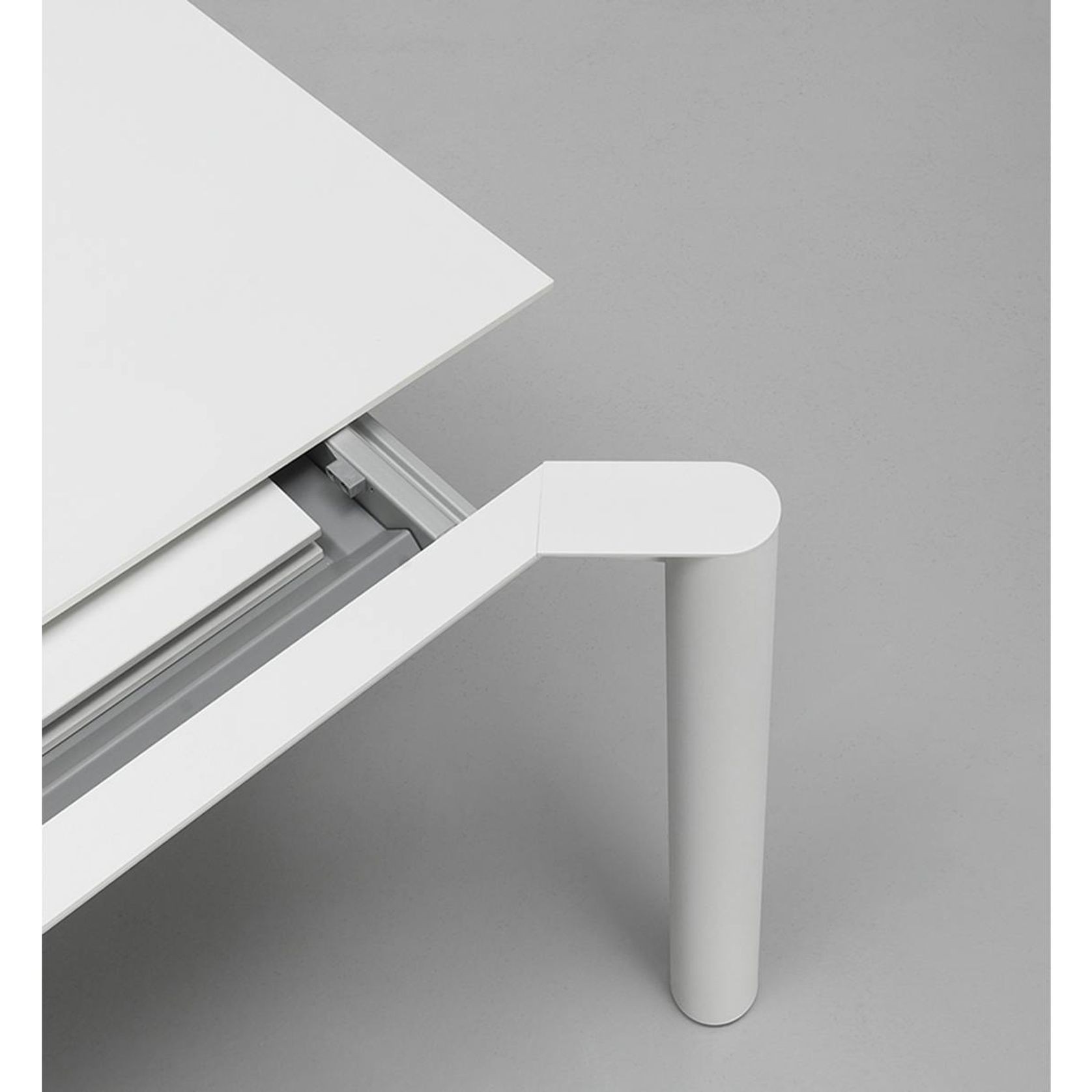 Bodoni Extendable Dining Table gallery detail image
