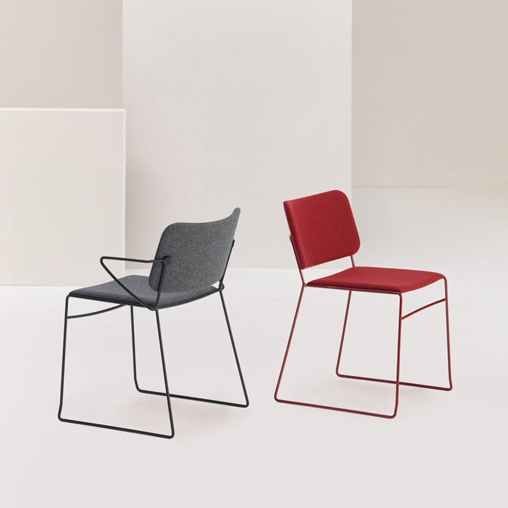 Button Down Chair with Arms gallery detail image