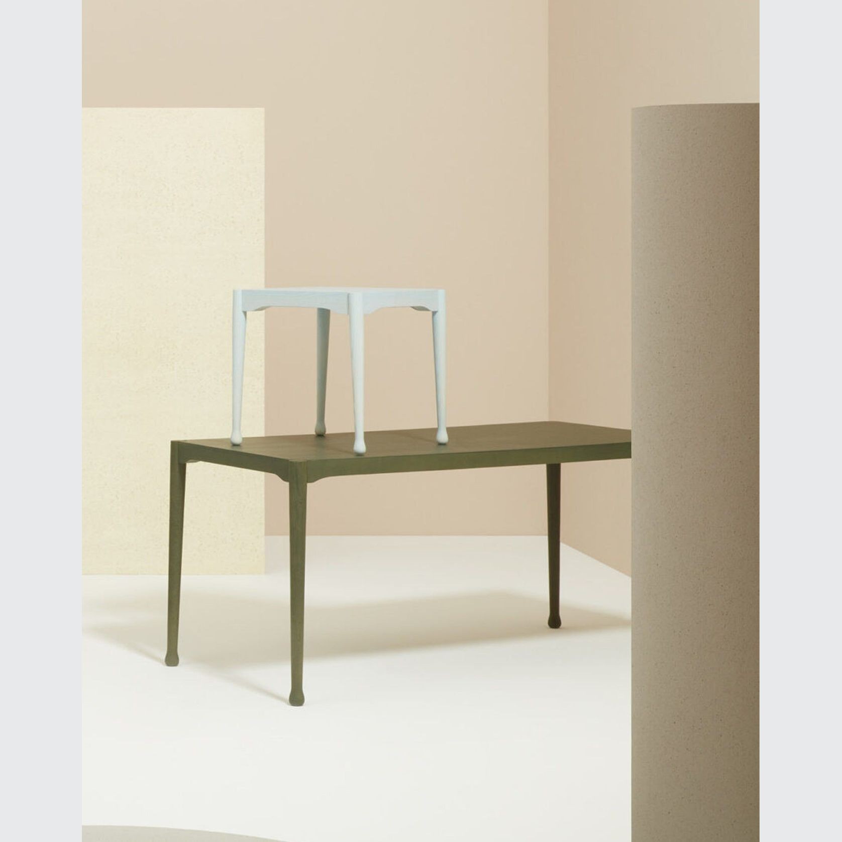 Frisee Table gallery detail image