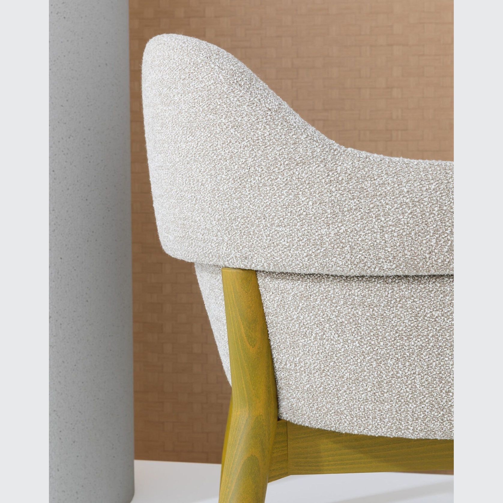 Spy Dormeuse gallery detail image