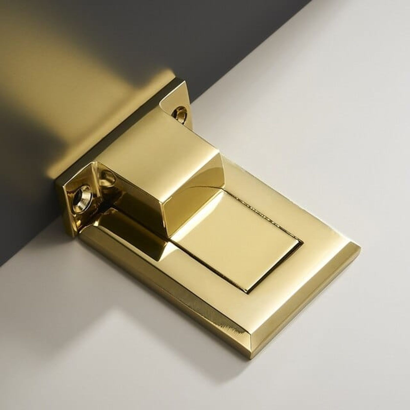 Luxe Doorware - Malvern Flush Magnetic Door Stop - Antique Brass with Gold Edging gallery detail image