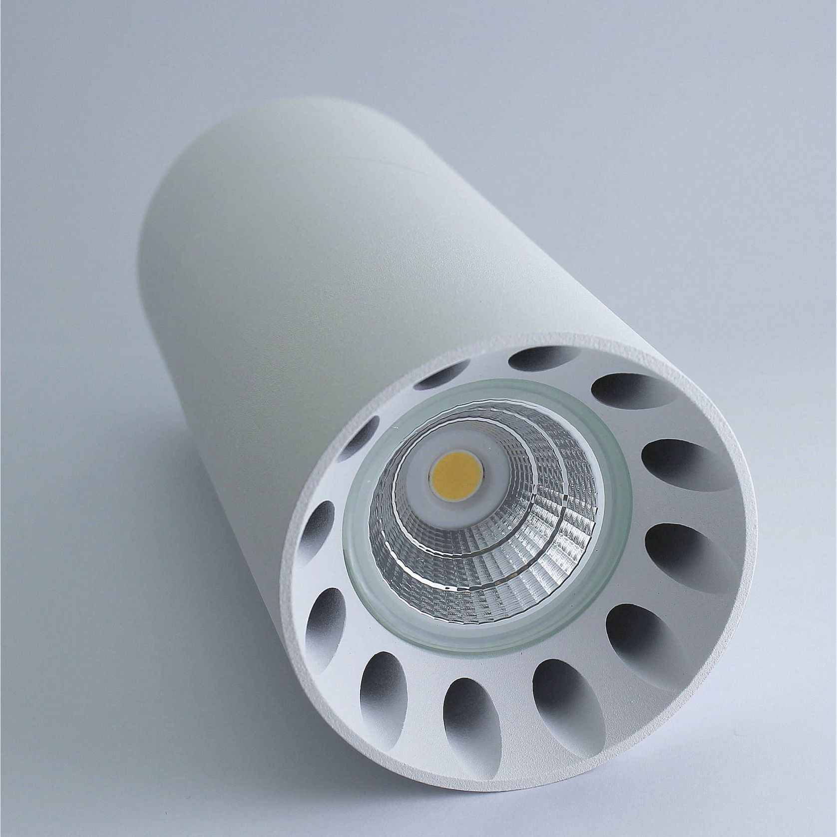 Twisty Can Light gallery detail image