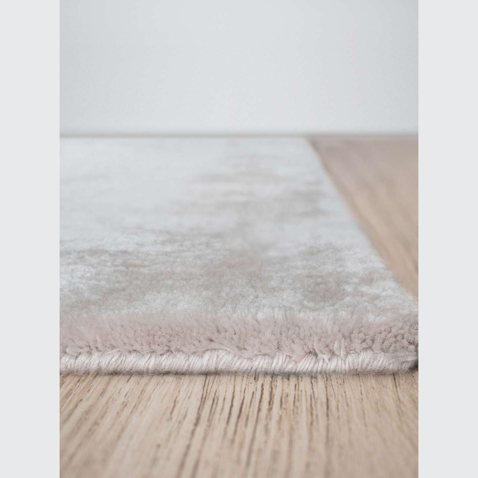 Cashmere Rug | Latte gallery detail image