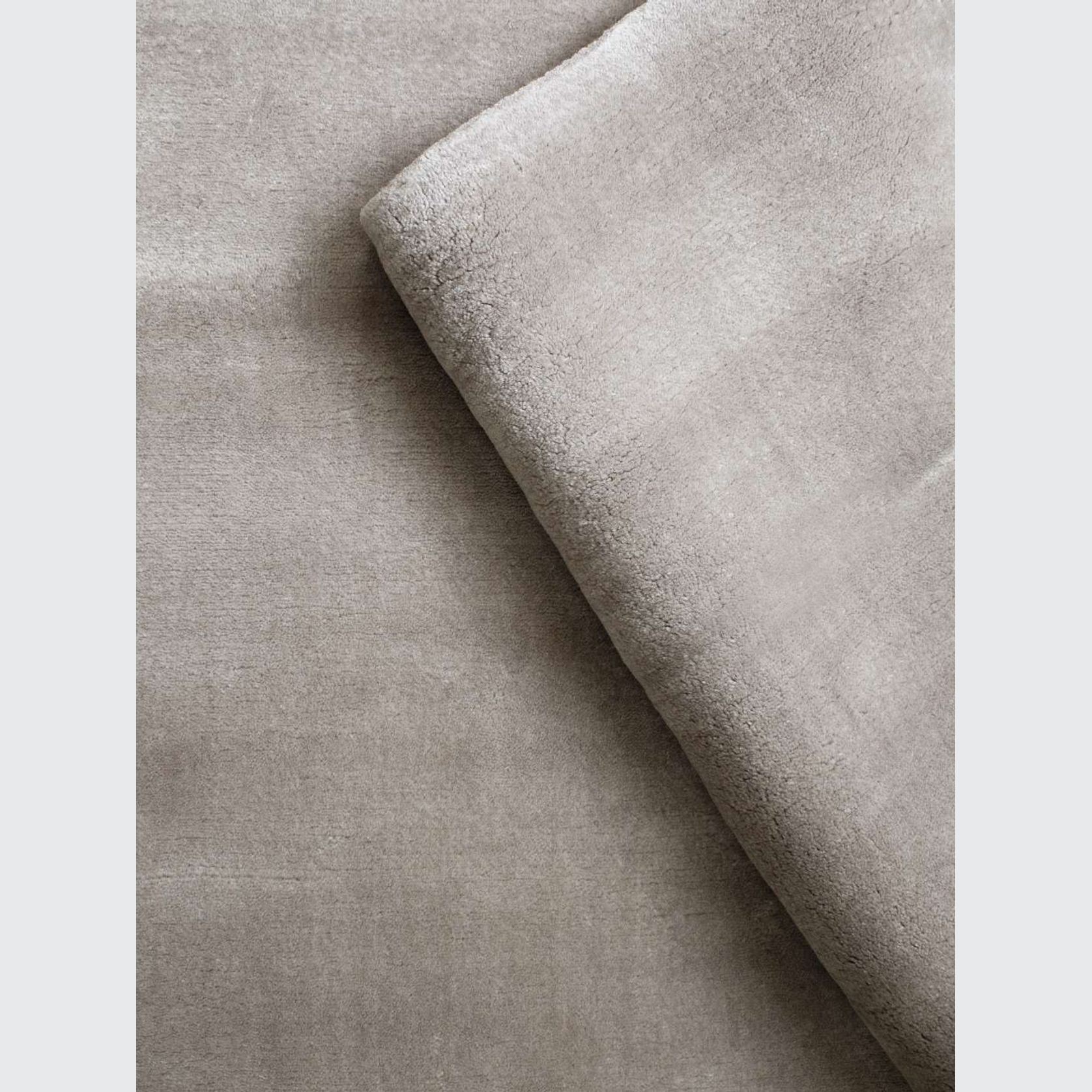 Cashmere Rug | Silver gallery detail image