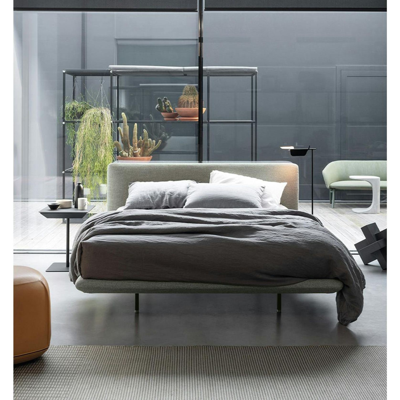 Clapis Bed gallery detail image