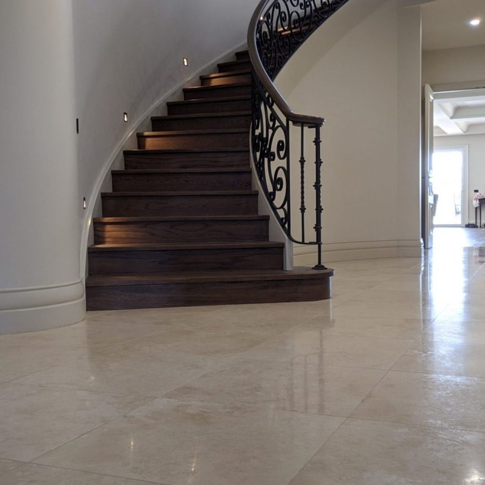 Tuscan Cross Cut Filled & Honed Travertine Tiles gallery detail image
