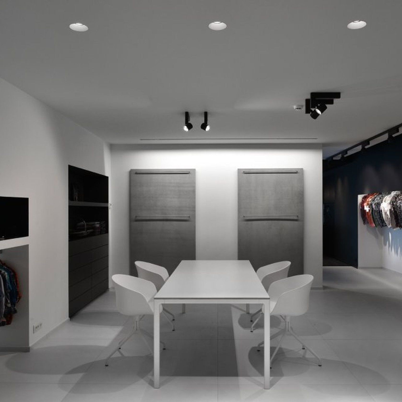 Aplis In-line gallery detail image