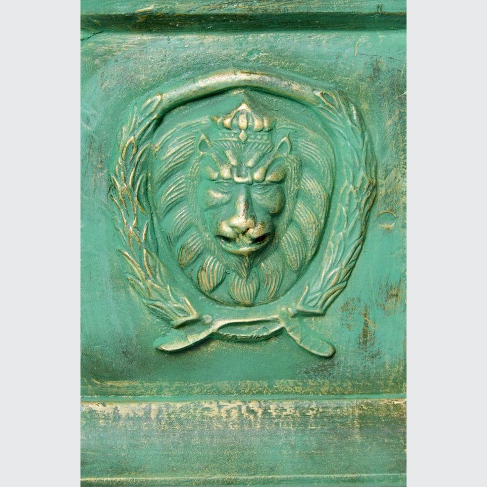 Bordeaux Urn and Base Set 160cm gallery detail image