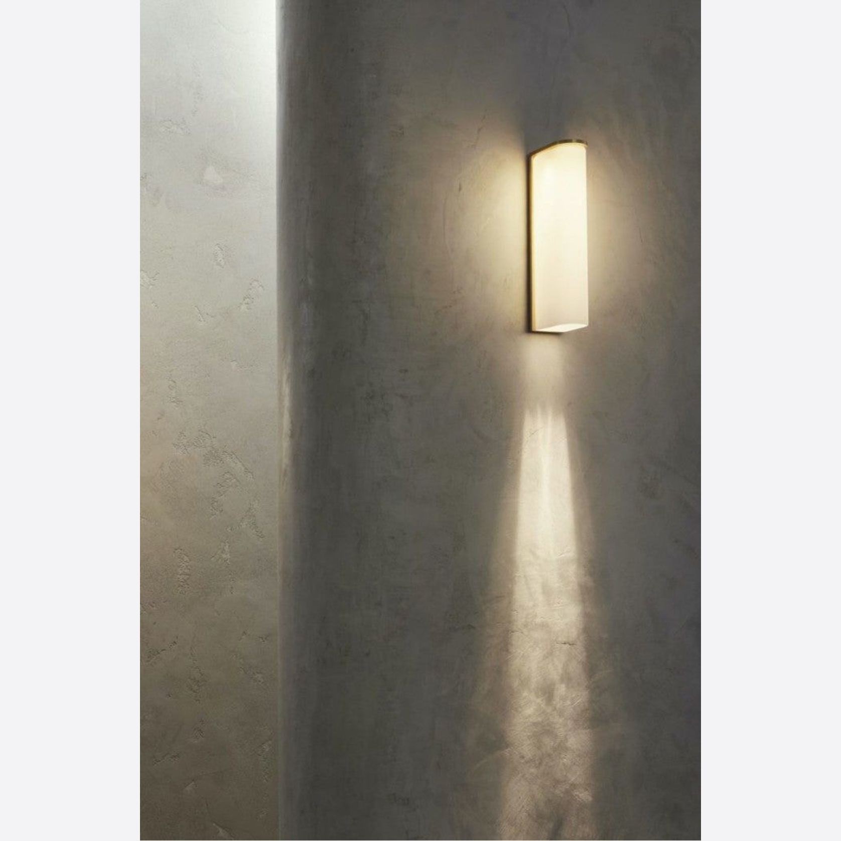 Slim Wall Sconce gallery detail image